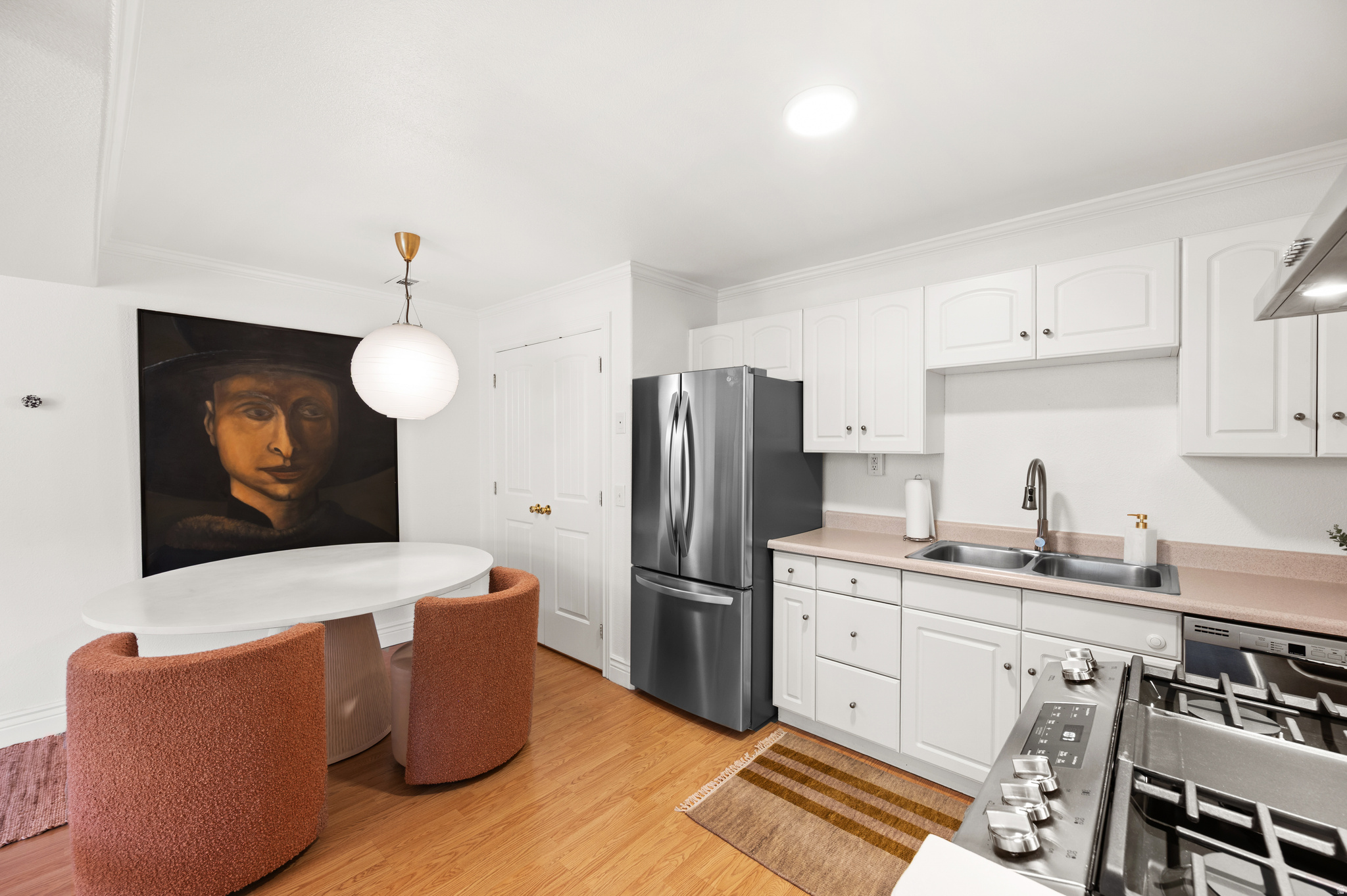 CREEKSIDE - Residential