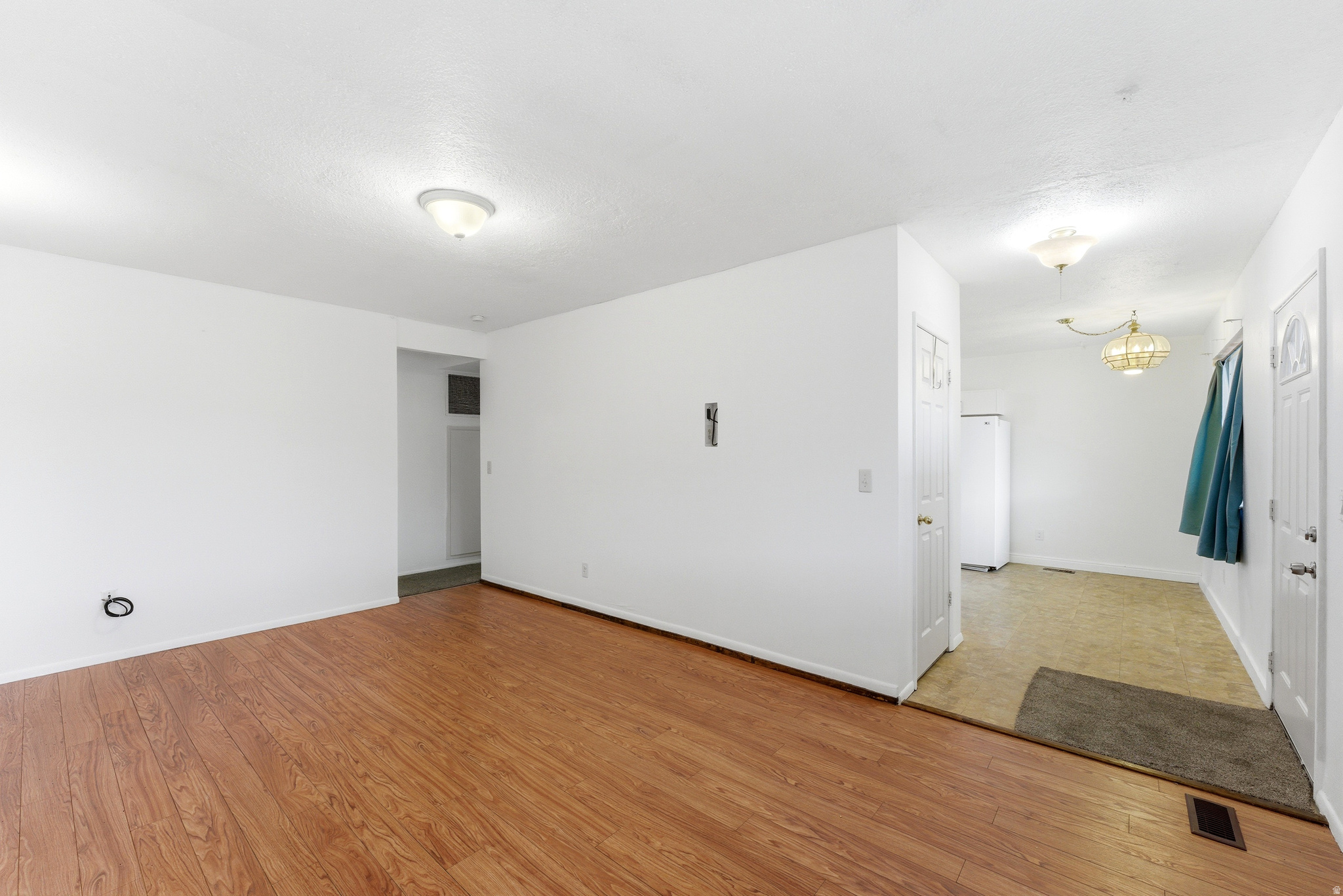 WESTGLEN VILLAGE - Residential