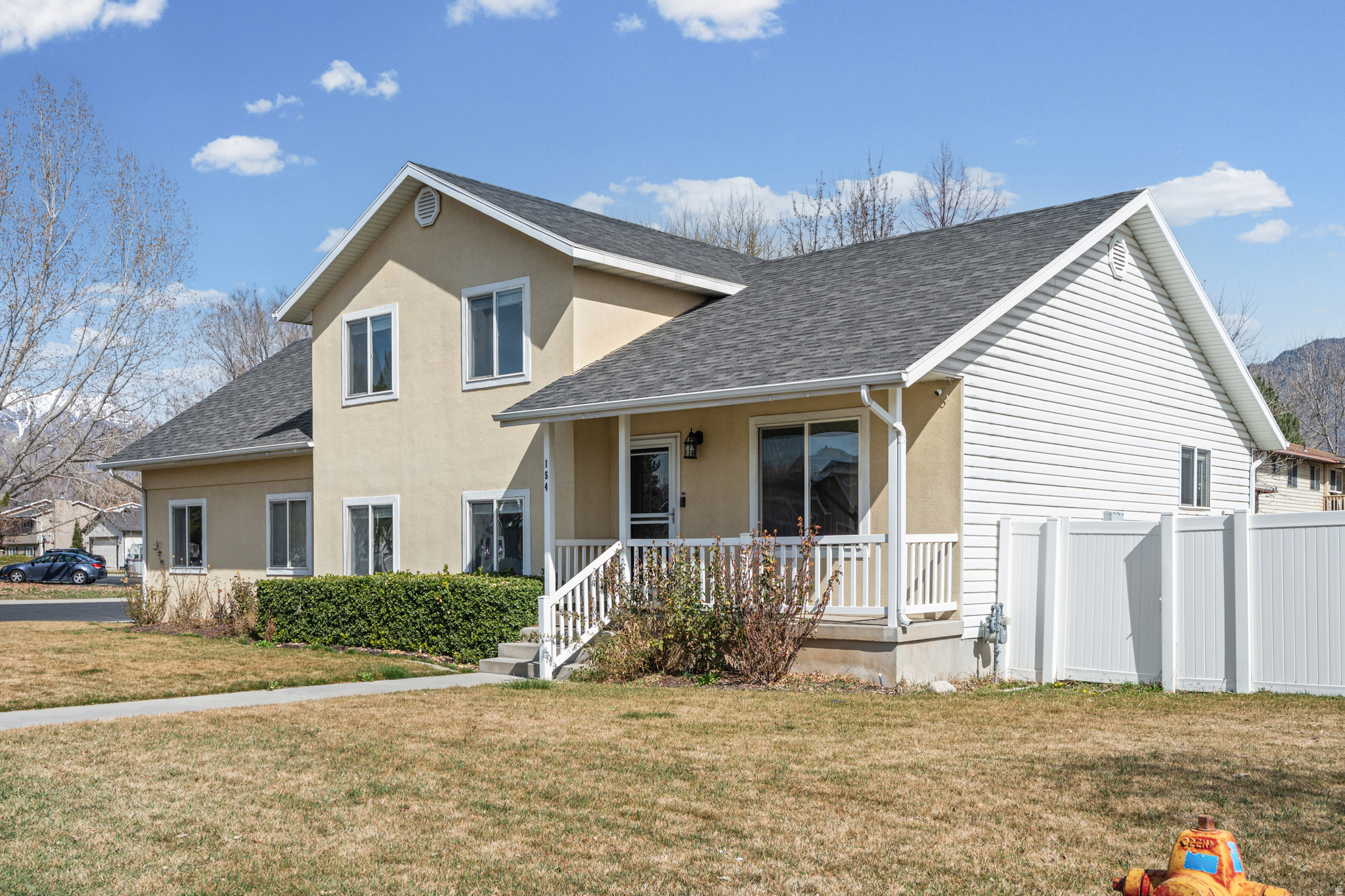 RIVER MEADOWS - Residential