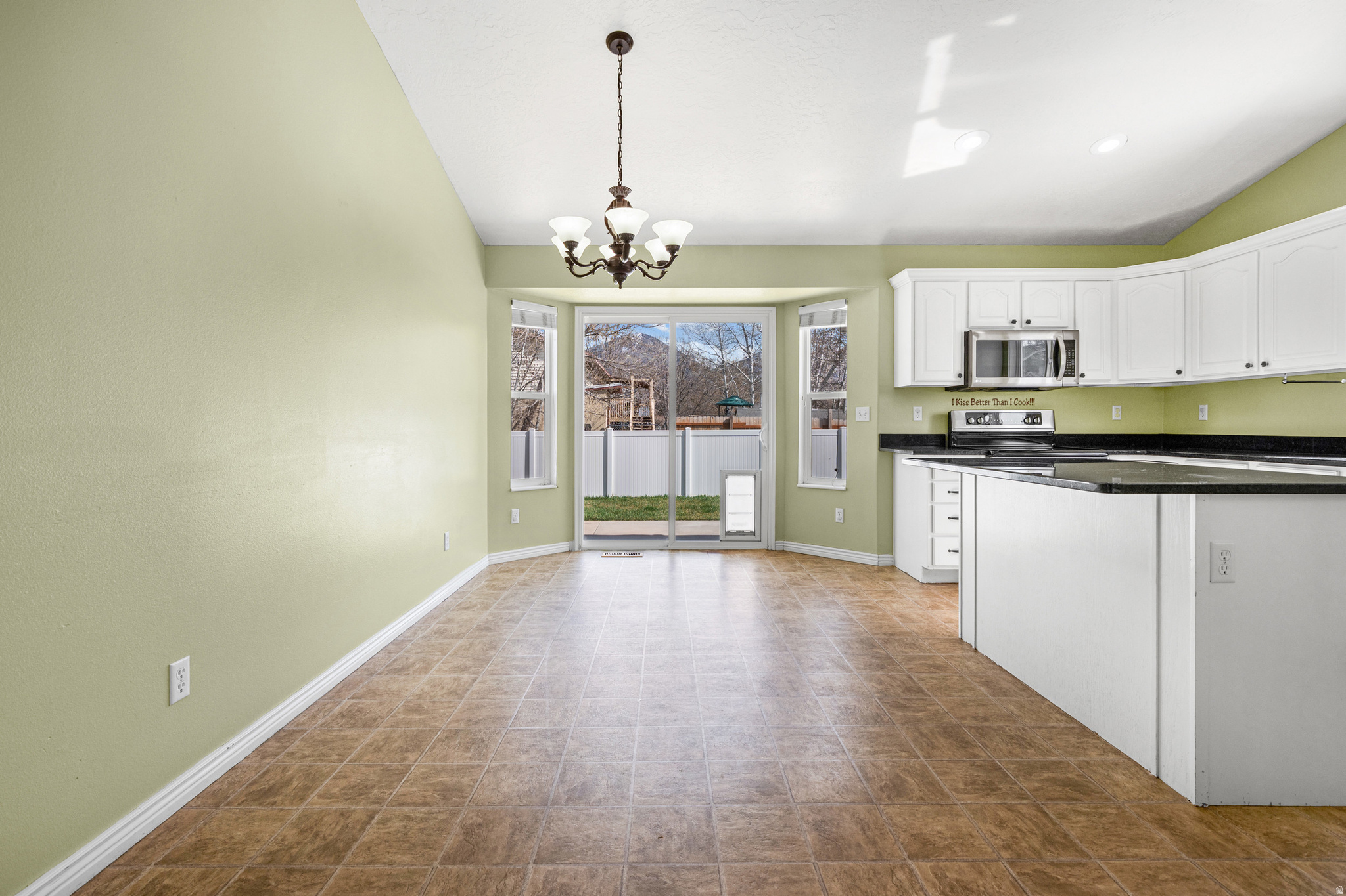 RIVER MEADOWS - Residential