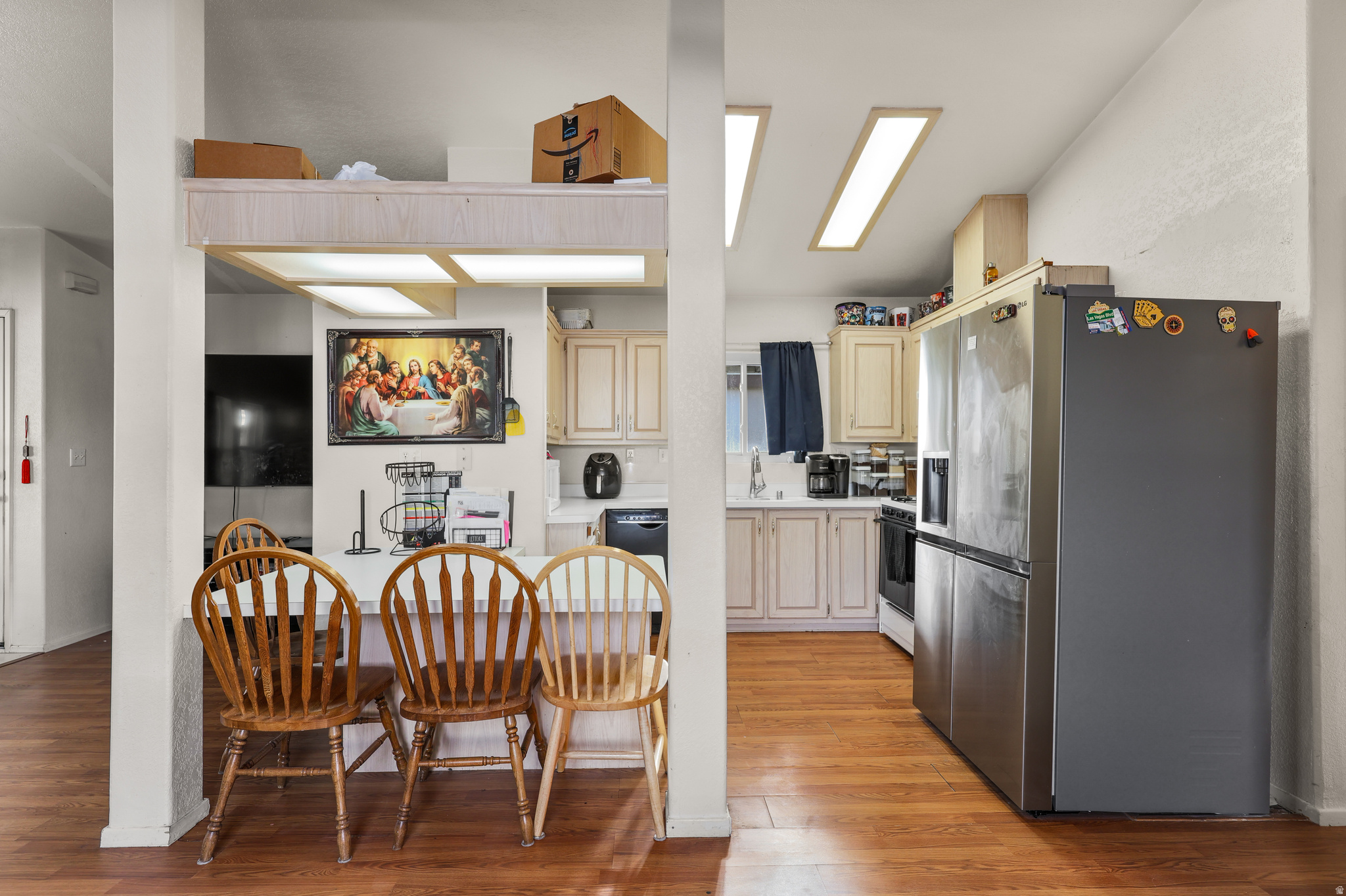 RIVERDALE - Residential