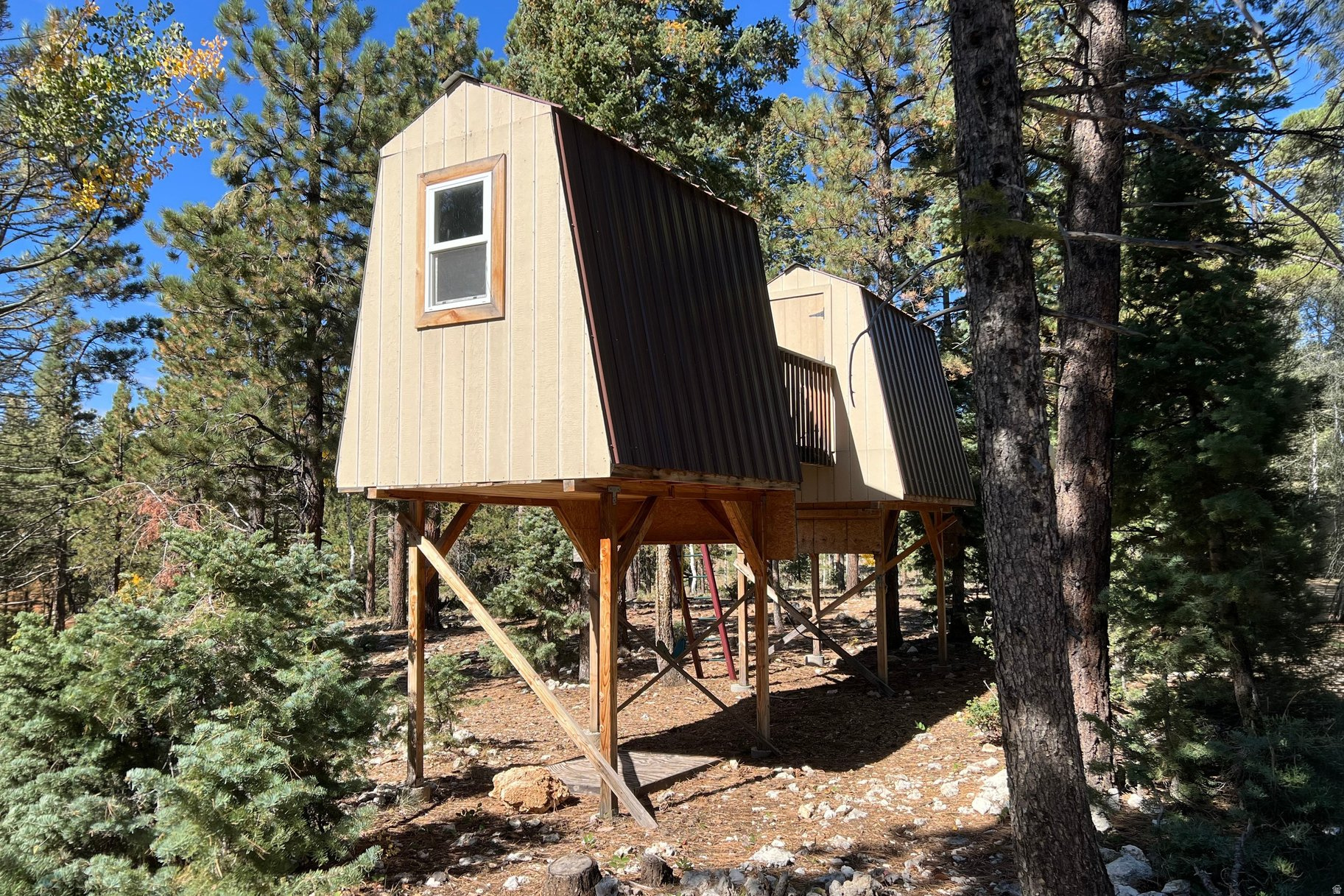 MEADOW VIEW ESTATES - Residential