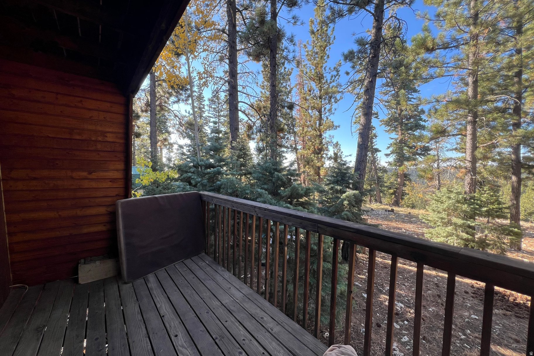 MEADOW VIEW ESTATES - Residential