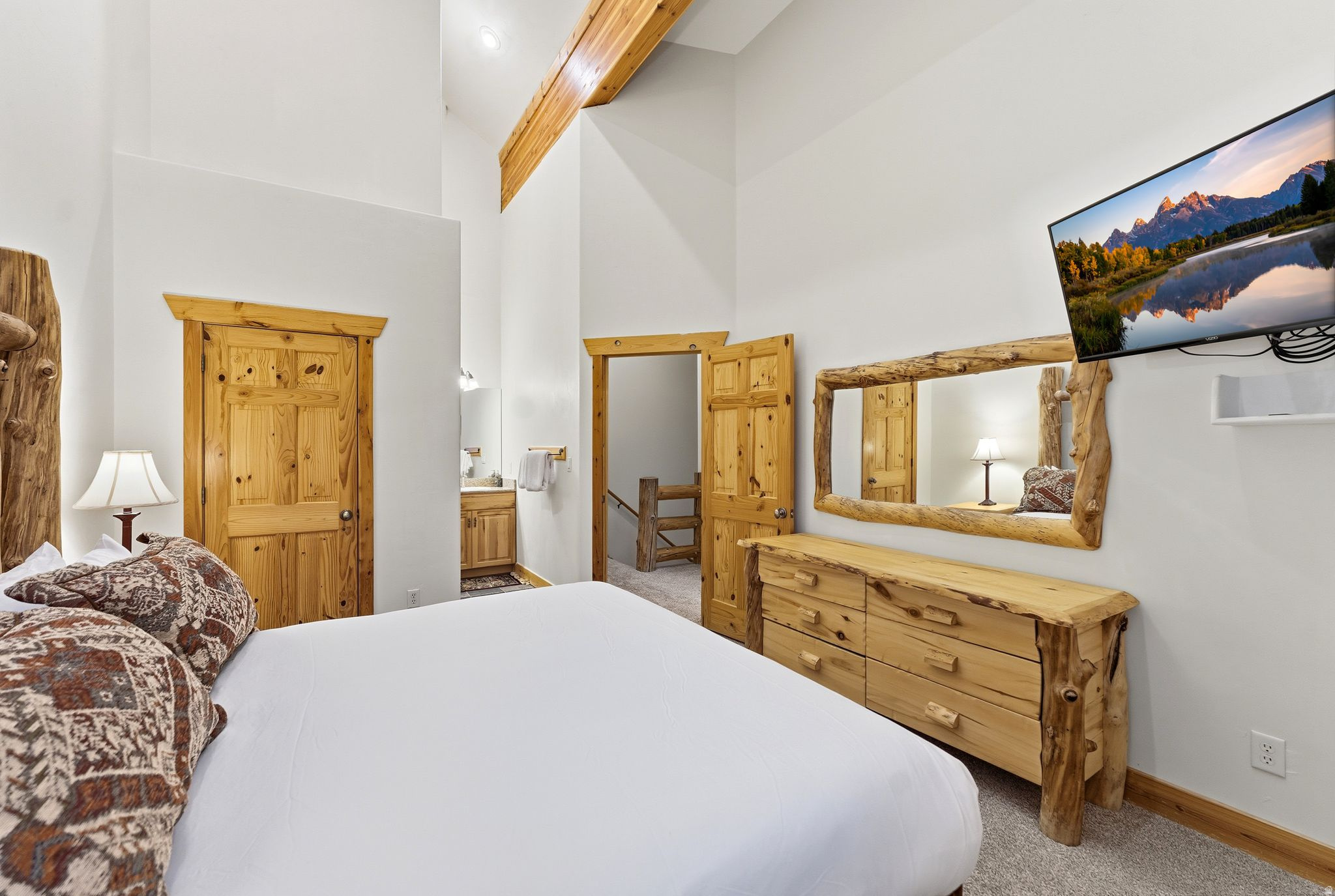 TIMBER WOLF LODGE CONDOS - Residential