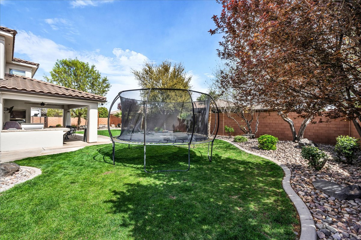 BRIDLE GATE ESTATES PH 1 - Residential