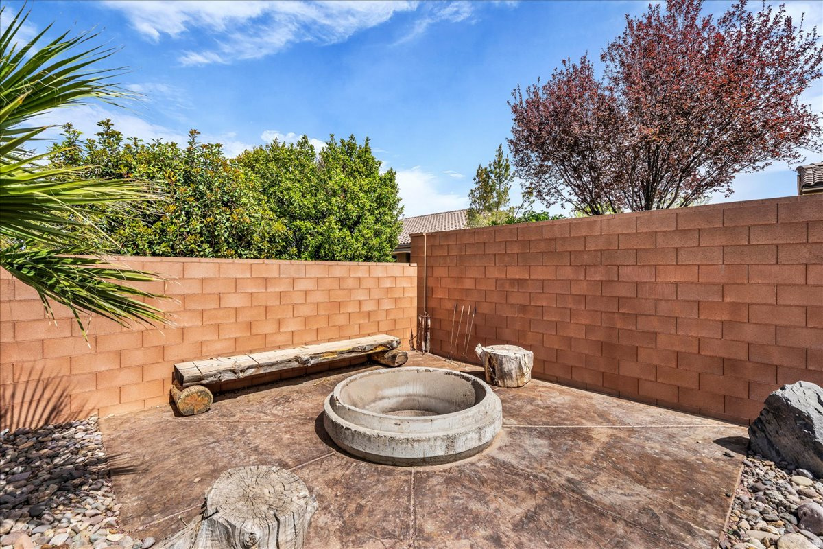 BRIDLE GATE ESTATES PH 1 - Residential