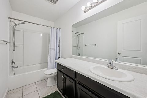 Tiny photo for 3502 S POPLAR LN, Syracuse, UT 84075 (MLS # 2133948)