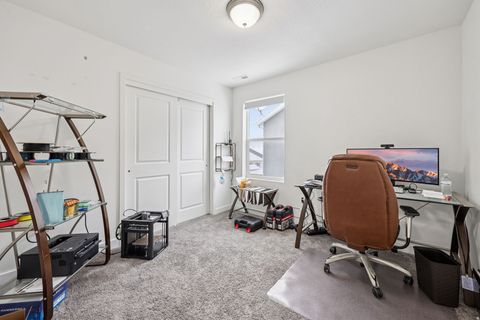 Tiny photo for 3502 S POPLAR LN, Syracuse, UT 84075 (MLS # 2133948)