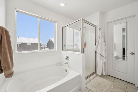 Tiny photo for 3502 S POPLAR LN, Syracuse, UT 84075 (MLS # 2133948)