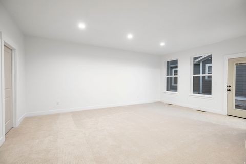 Tiny photo for 6758 W MIRAMAR ST #5-452, South Jordan, UT 84009 (MLS # 2122936)