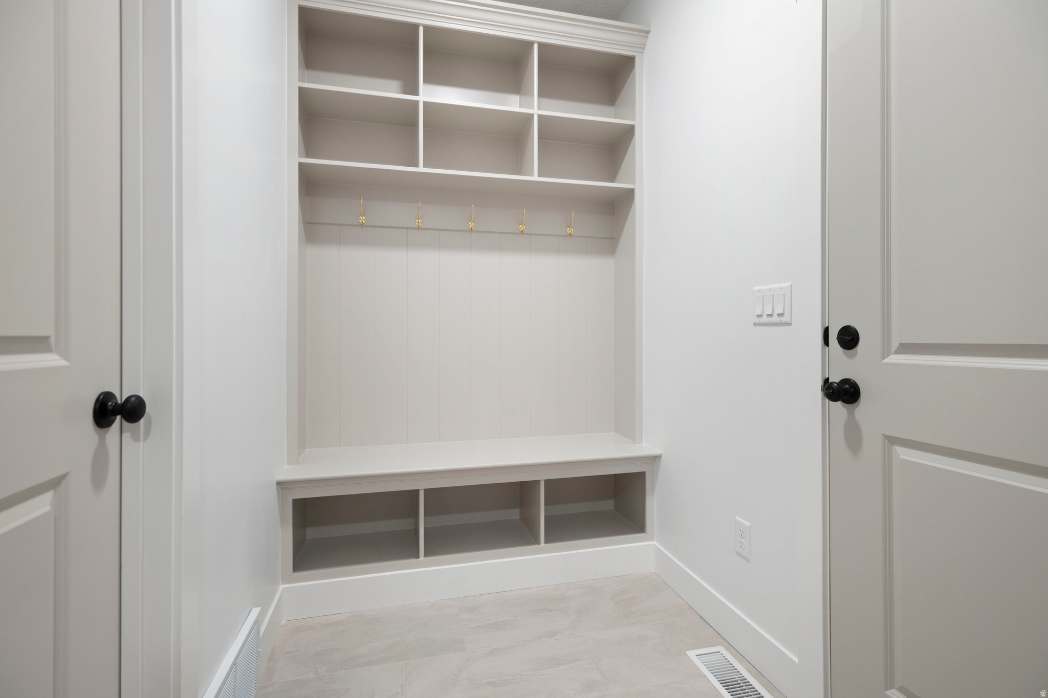 DAYBREAK - Residential