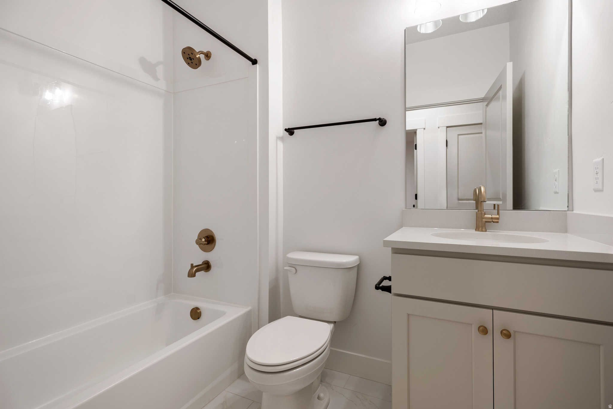 DAYBREAK - Residential