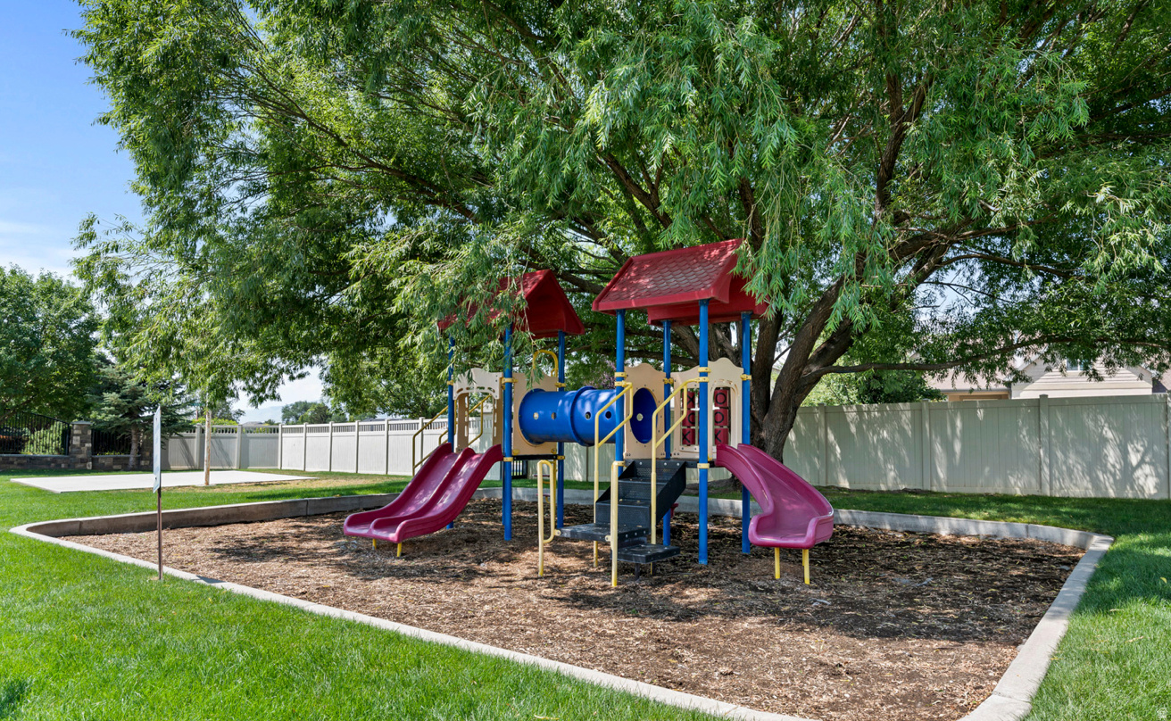 HAYMAKER RETREAT CONDO - Residential