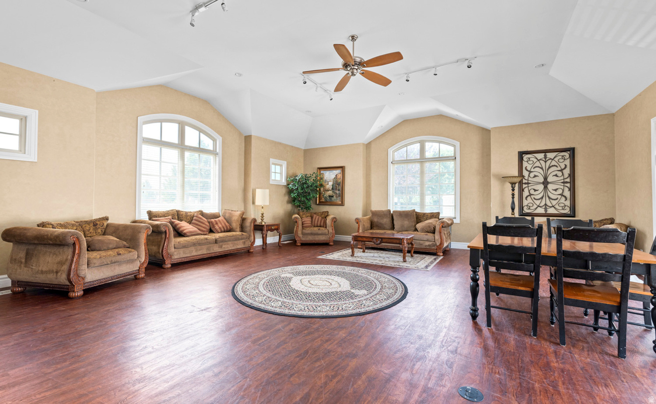 HAYMAKER RETREAT CONDO - Residential