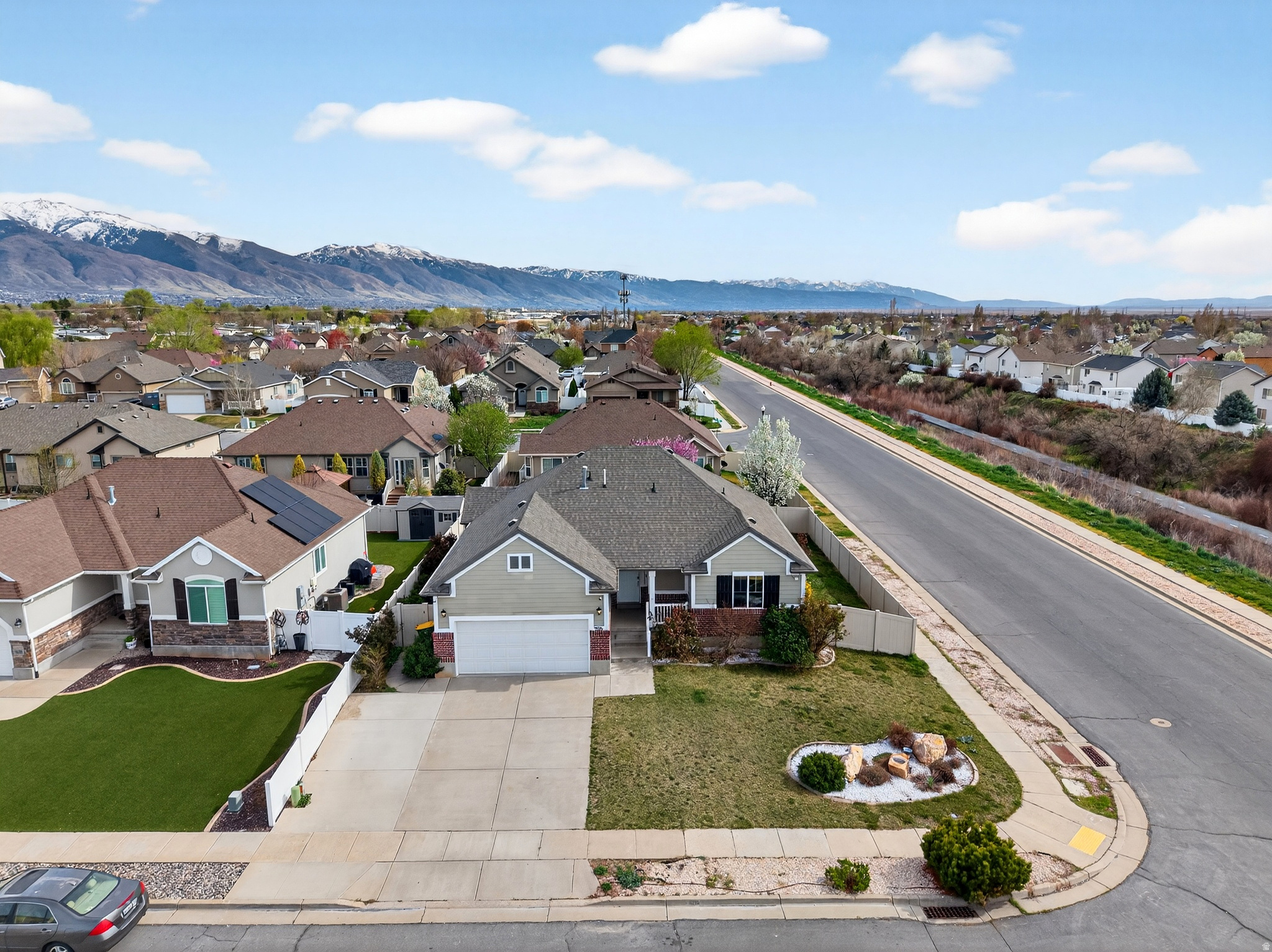 CHELEMES FARMS - Residential