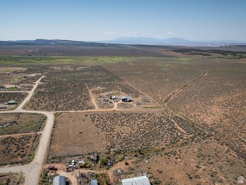 Tiny photo for 32 S ELK MOUNTAIN AVE, La Sal, UT 84530 (MLS # 2108720)