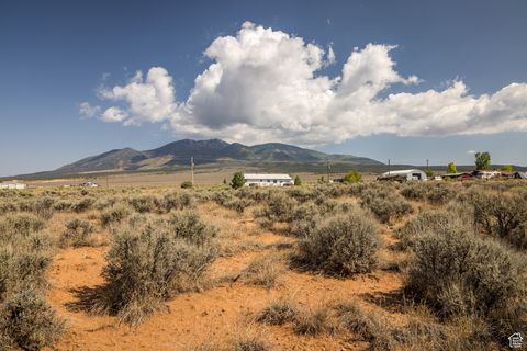 Tiny photo for 32 S ELK MOUNTAIN AVE, La Sal, UT 84530 (MLS # 2108720)