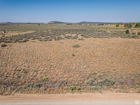 Tiny photo for 32 S ELK MOUNTAIN AVE, La Sal, UT 84530 (MLS # 2108720)