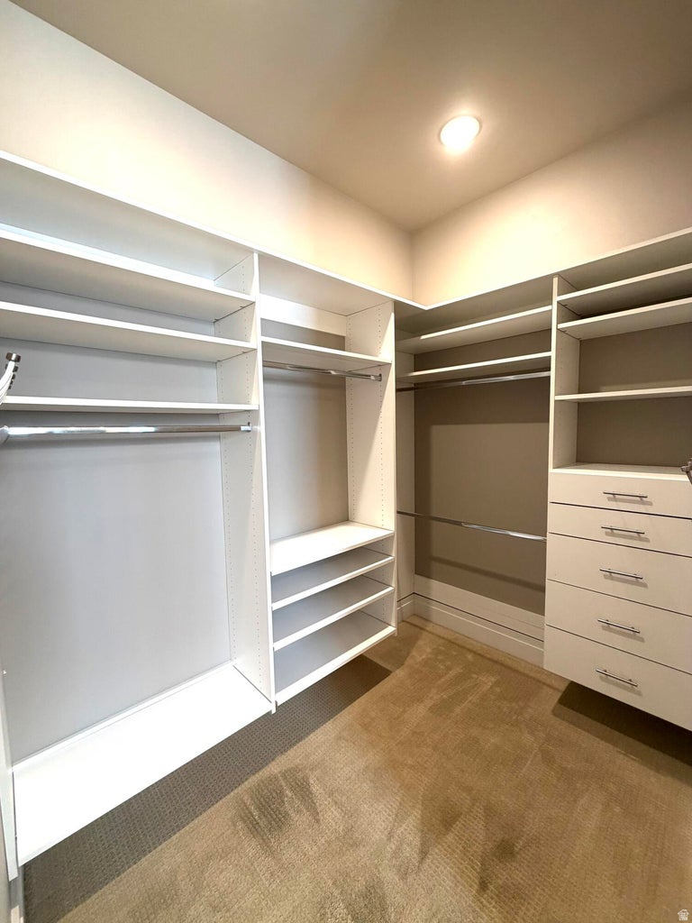 CRESTLINE - Residential