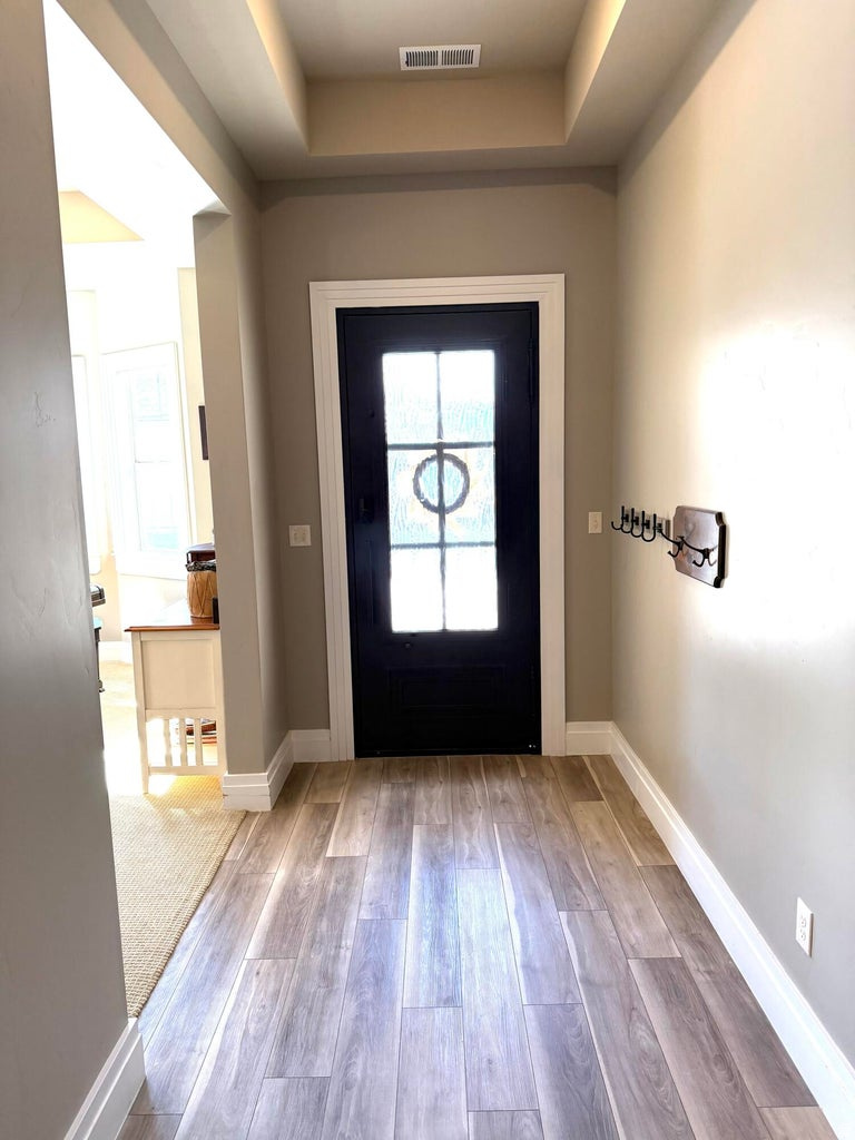 CRESTLINE - Residential