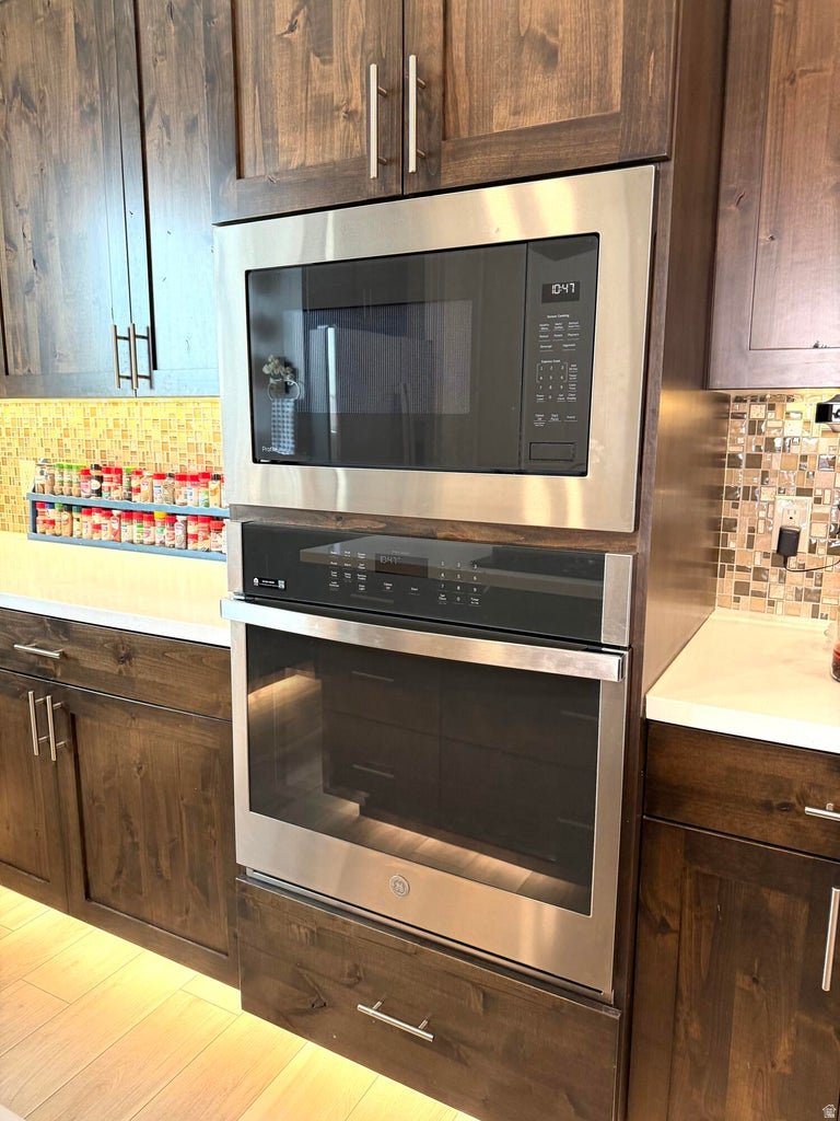 CRESTLINE - Residential