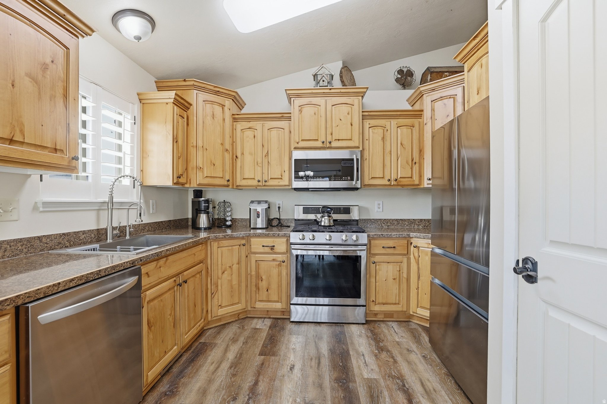 HERITAGE ESTATES - Residential