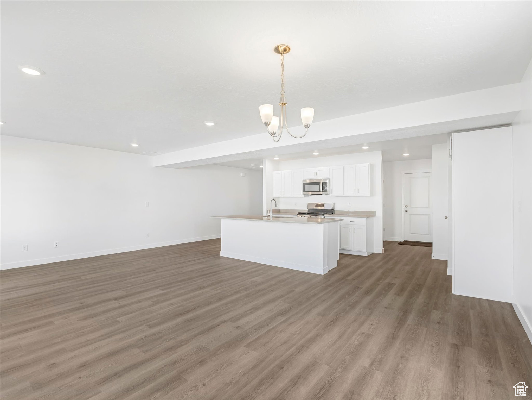 EAGLE POINT - Residential