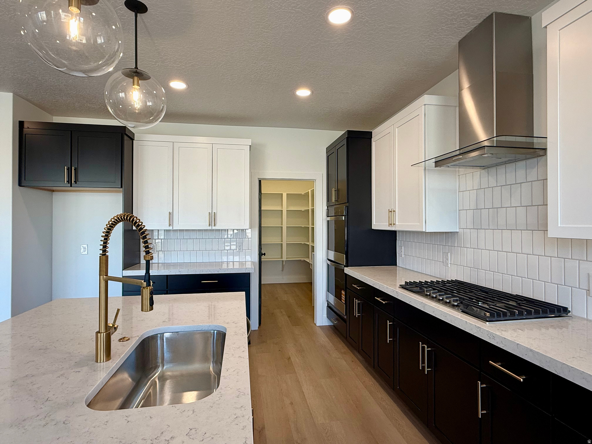 2152 W LEGEND WAY 489