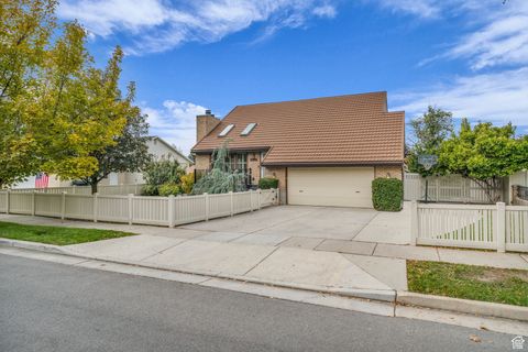 Tiny photo for 5200 S CLOVER MEADOW DR, Murray, UT 84123 (MLS # 2119771)
