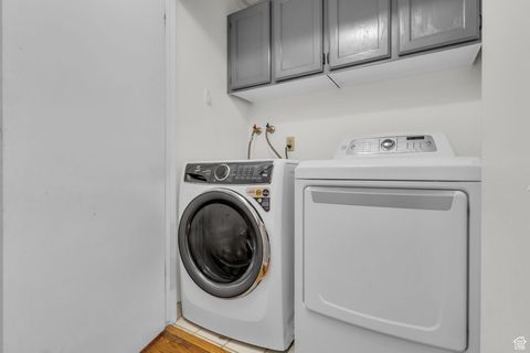 Tiny photo for 5200 S CLOVER MEADOW DR, Murray, UT 84123 (MLS # 2119771)