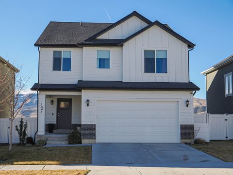 Tiny photo for 1441 W STONE GATE DR, Saratoga Springs, UT 84045 (MLS # 2142286)