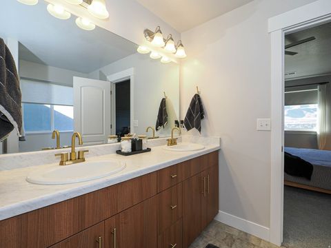 Tiny photo for 1441 W STONE GATE DR, Saratoga Springs, UT 84045 (MLS # 2142286)