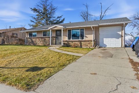 Tiny photo for 375 N 1030 W, Orem, UT 84057 (MLS # 2130196)