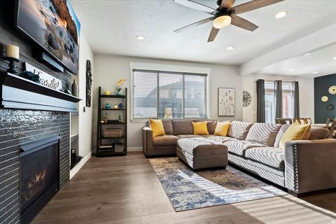 Tiny photo for 6593 W 7870 S, West Jordan, UT 84081 (MLS # 2122859)