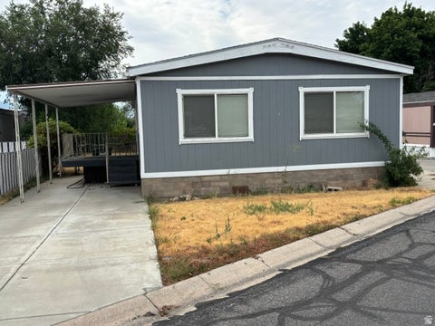 Mobile Home For Sale - 1200 N Church St #28<br/> Layton, UT 84041