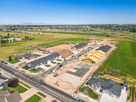Tiny photo for 2523 S 2430 W, Syracuse, UT 84075 (MLS # 2151713)