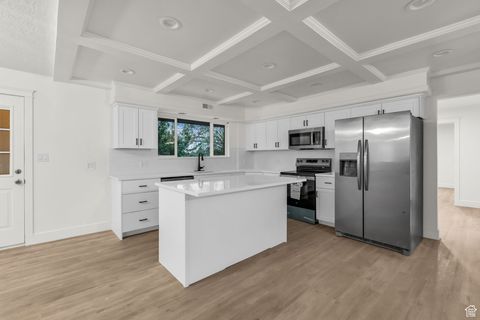 Tiny photo for 461 E 2175 N, North Ogden, UT 84414 (MLS # 2117242)