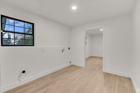Tiny photo for 461 E 2175 N, North Ogden, UT 84414 (MLS # 2117242)