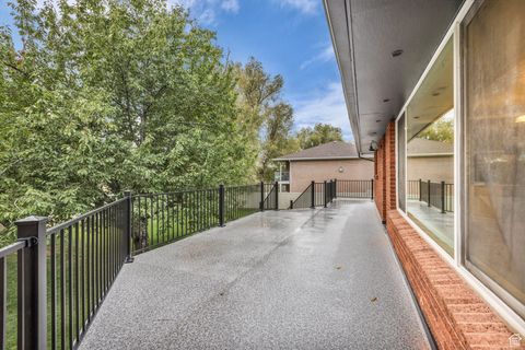 Tiny photo for 461 E 2175 N, North Ogden, UT 84414 (MLS # 2117242)