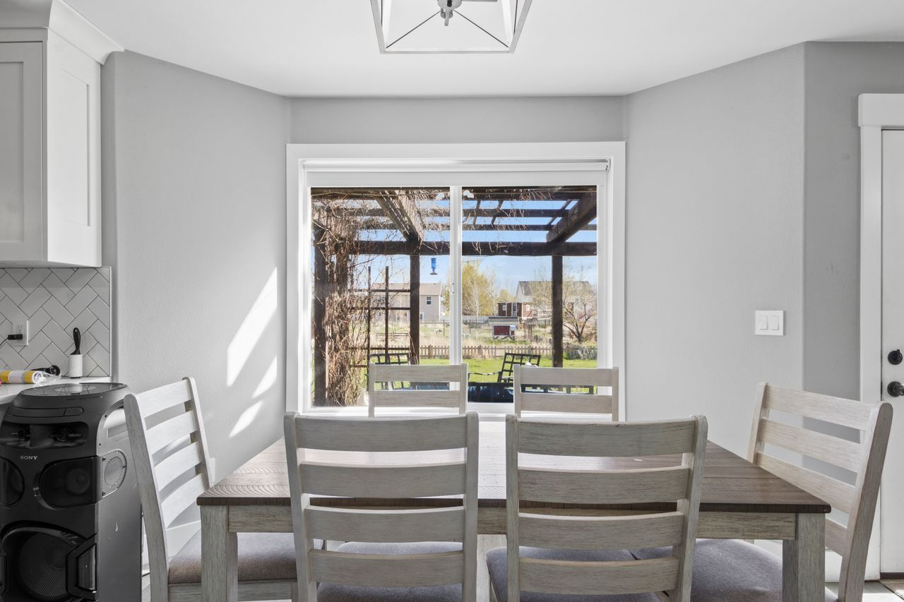 BENNY ESTATES - Residential