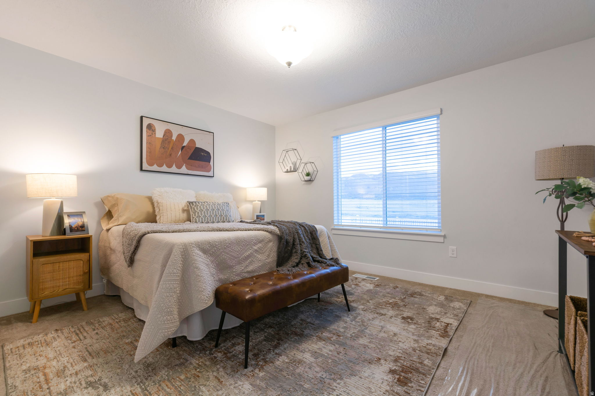 6764 W IPSWITCH WAY S