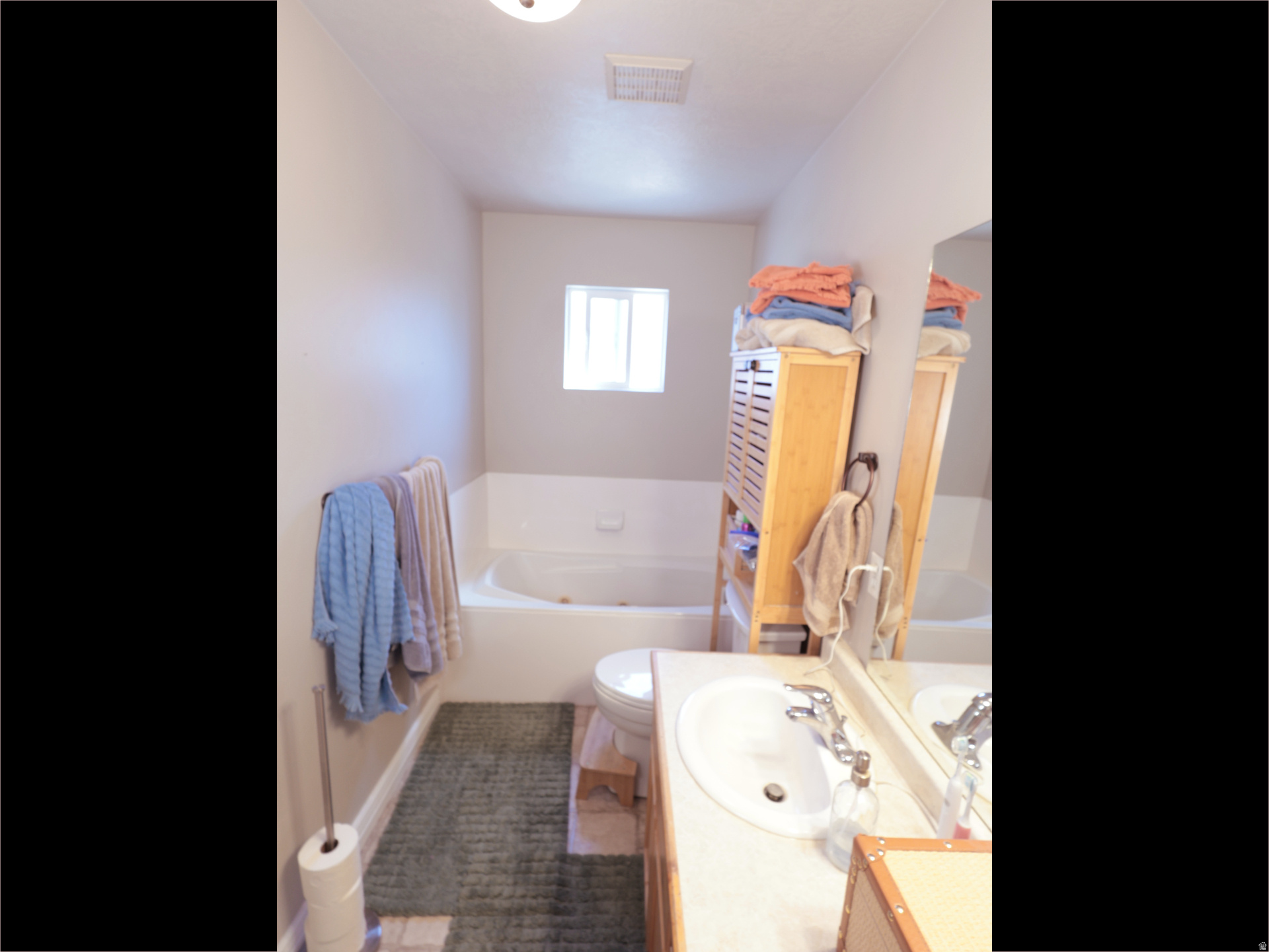 MAPLEWOOD - Residential