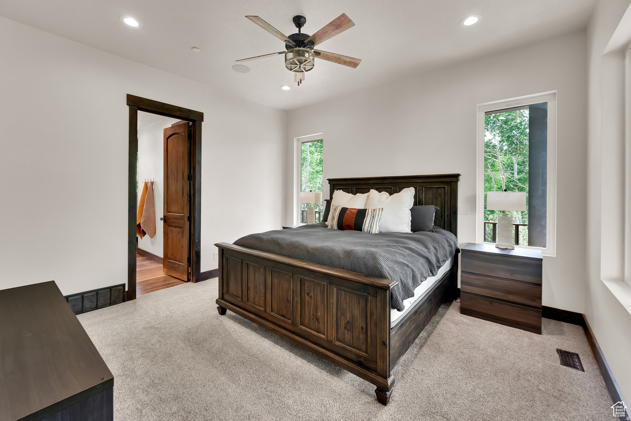 TIMBER LAKES - Residential