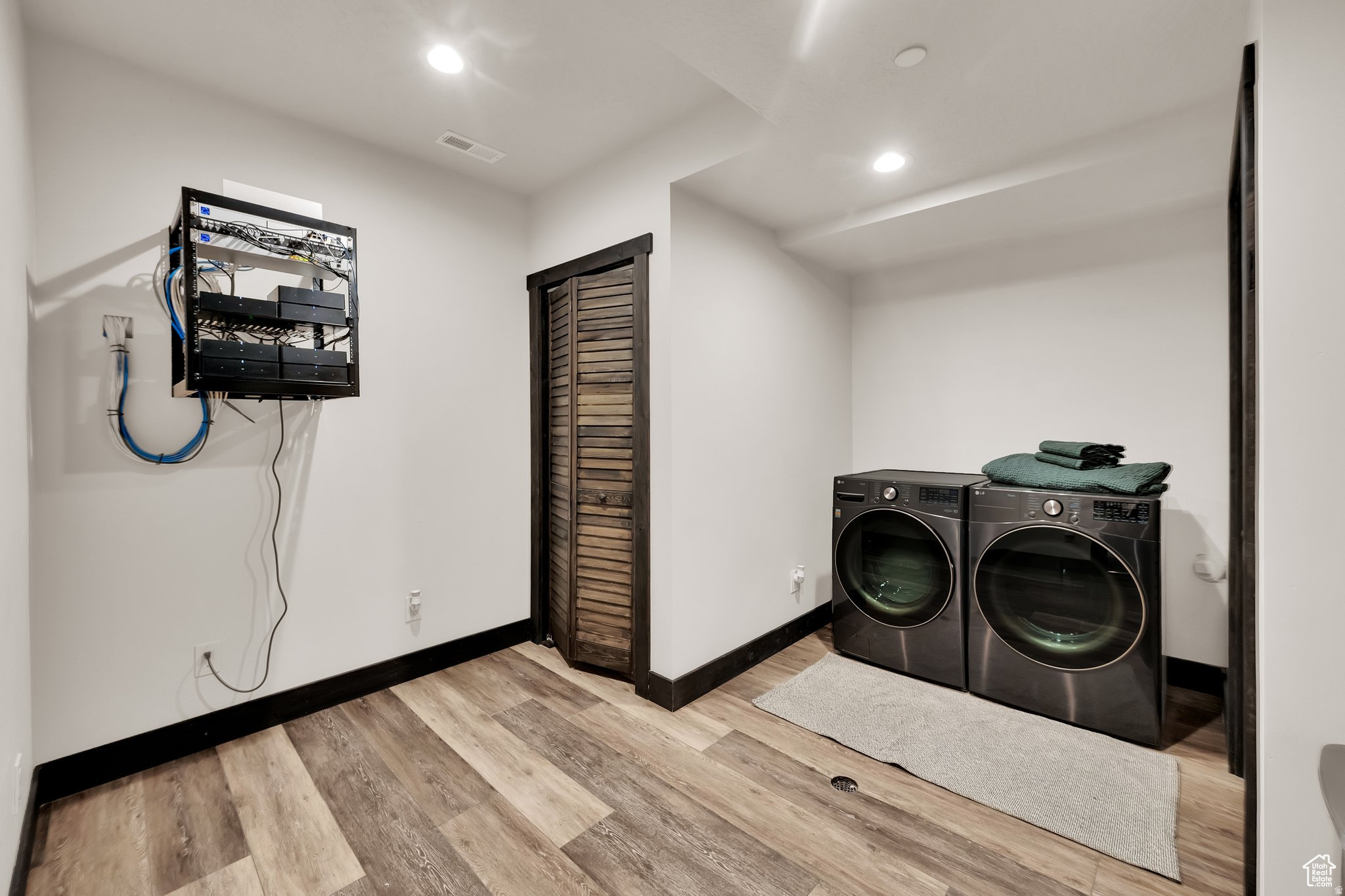 TIMBER LAKES - Residential