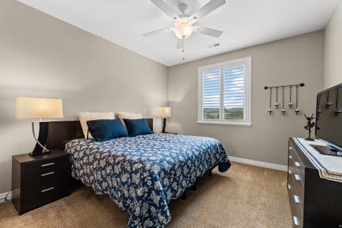 Tiny photo for 918 MAHOGANY DR, Fruit Heights, UT 84037 (MLS # 2178716)