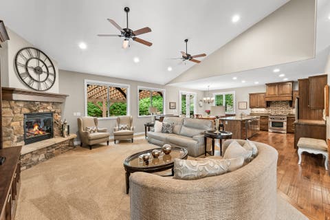 Tiny photo for 918 MAHOGANY DR, Fruit Heights, UT 84037 (MLS # 2178716)