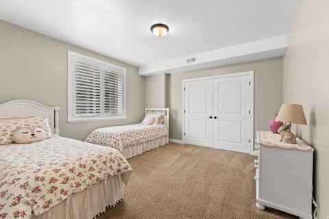 Tiny photo for 918 MAHOGANY DR, Fruit Heights, UT 84037 (MLS # 2178716)