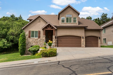 Tiny photo for 918 MAHOGANY DR, Fruit Heights, UT 84037 (MLS # 2178716)