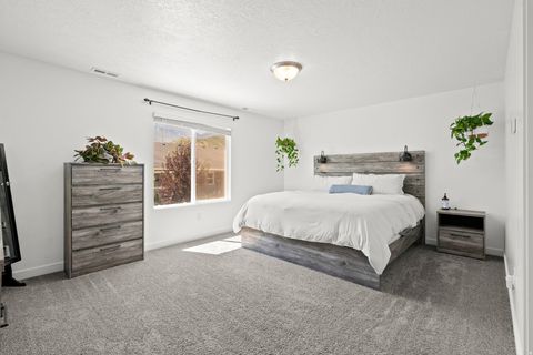 Tiny photo for 1017 S RED CLIFF DR, Santaquin, UT 84655 (MLS # 2130039)