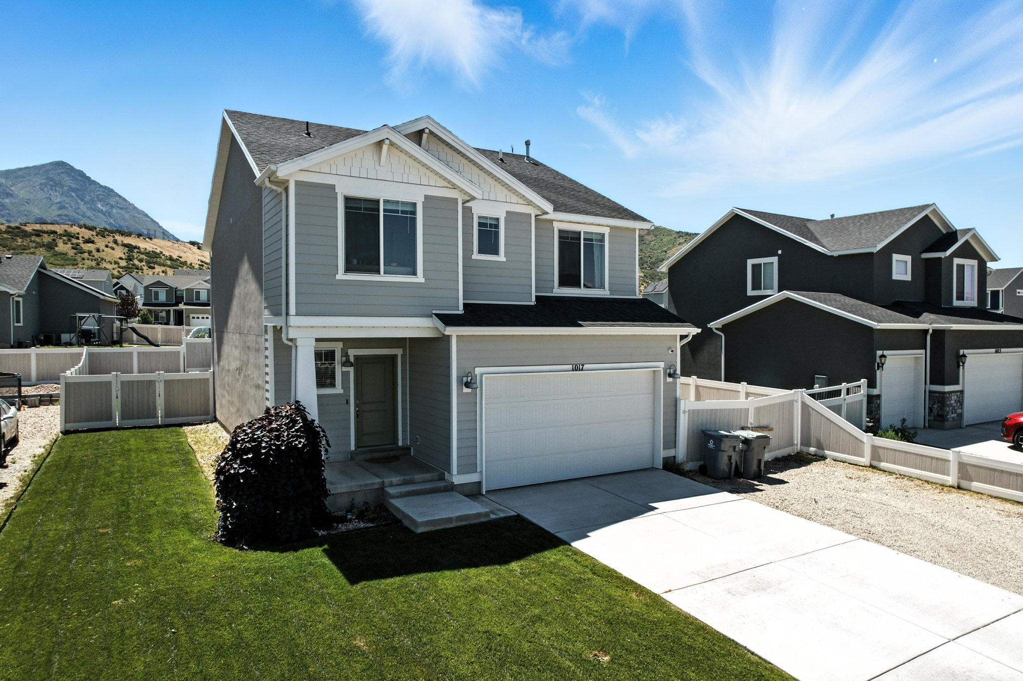 FOOTHILL VILLAGE - Residential